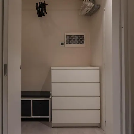 Borgo Degli Studi 7 Apartamento