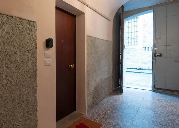 Borgo Degli Studi 7 * Parma