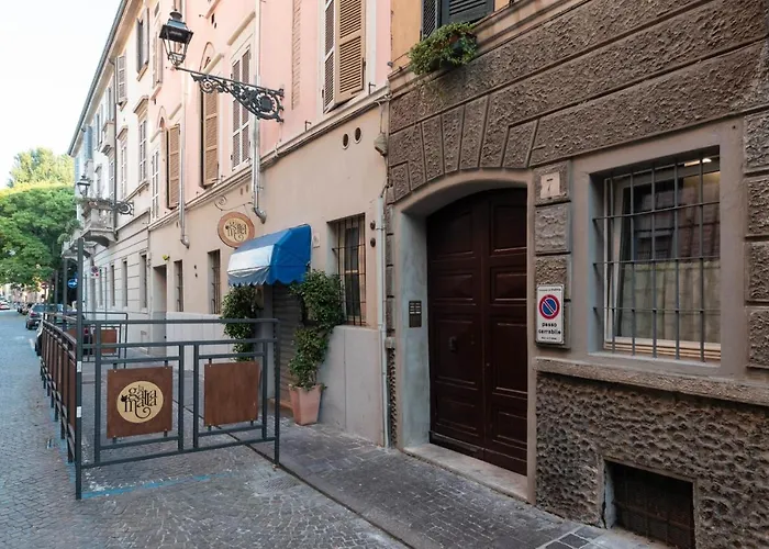 Borgo Degli Studi 7 Parma