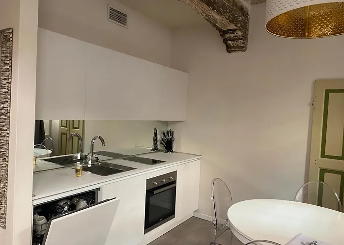 Borgo Degli Studi 7 Lejlighed *