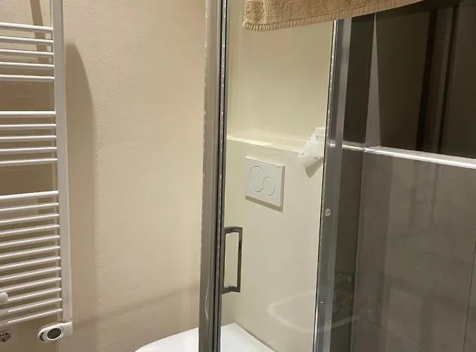 Borgo Degli Studi 7 Apartment