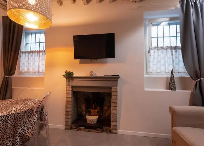 Borgo Degli Studi 7 Lejlighed