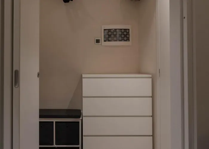 Borgo Degli Studi 7 Apartment