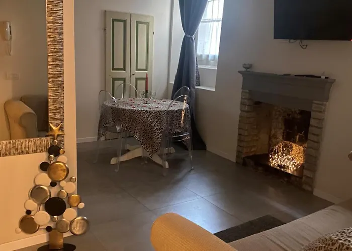 Borgo Degli Studi 7 Lejlighed Parma